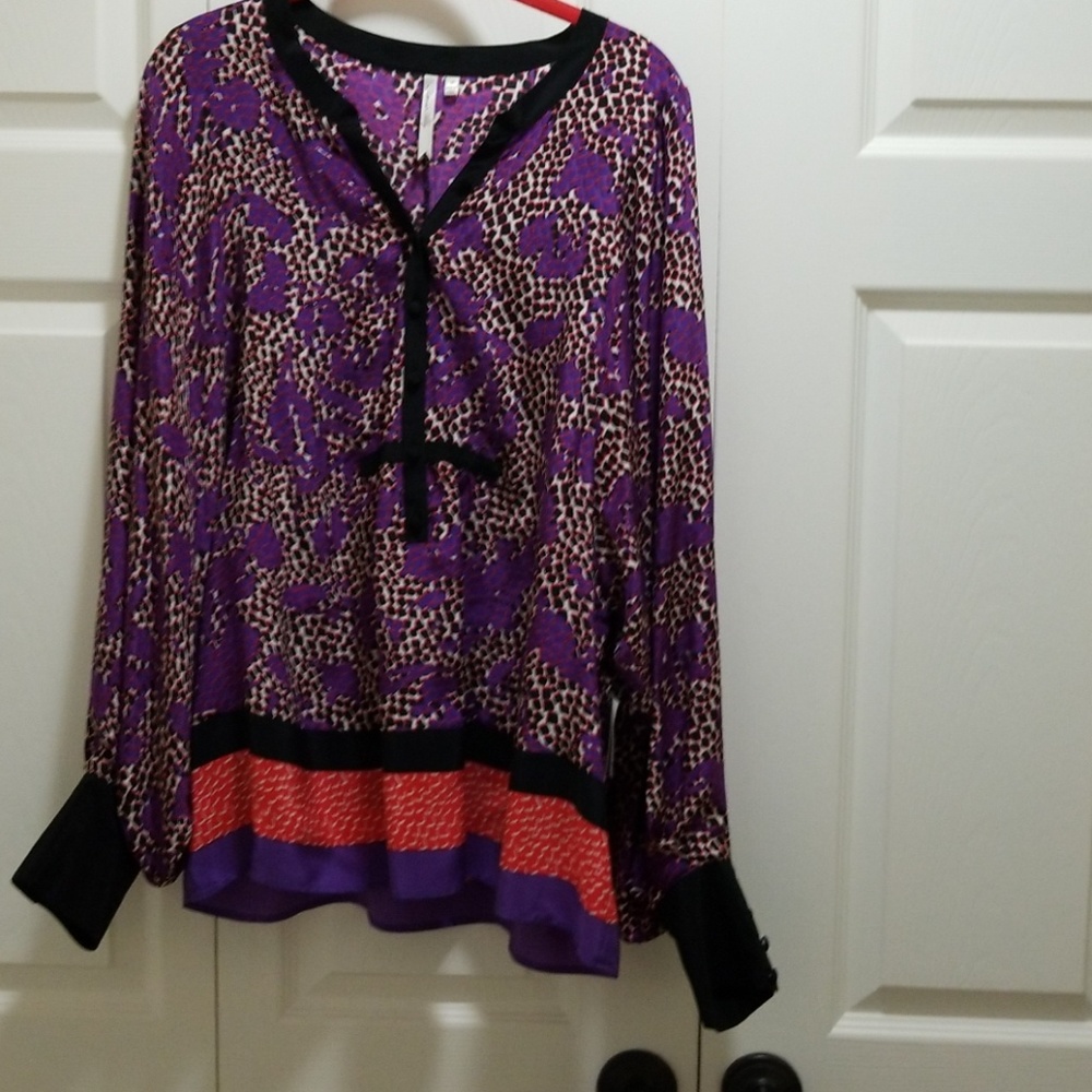 Petticoat Alley Smock Style Blouse
